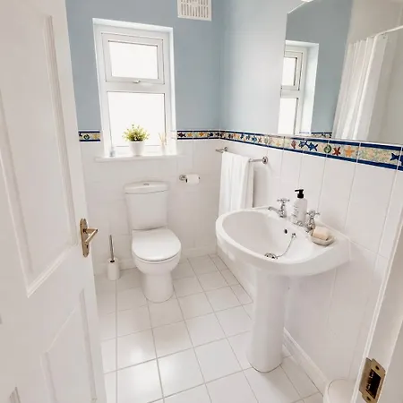 Spacious Double In Town, Galway Headford